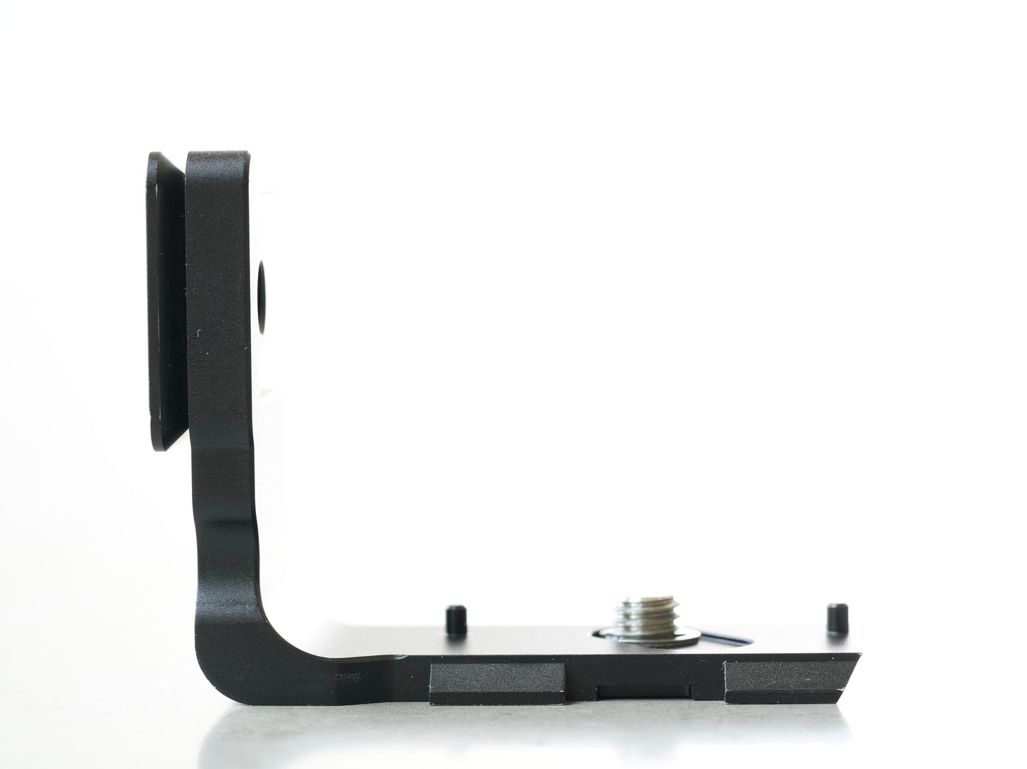 L bracket for Phase One XF camera body newer thinner version