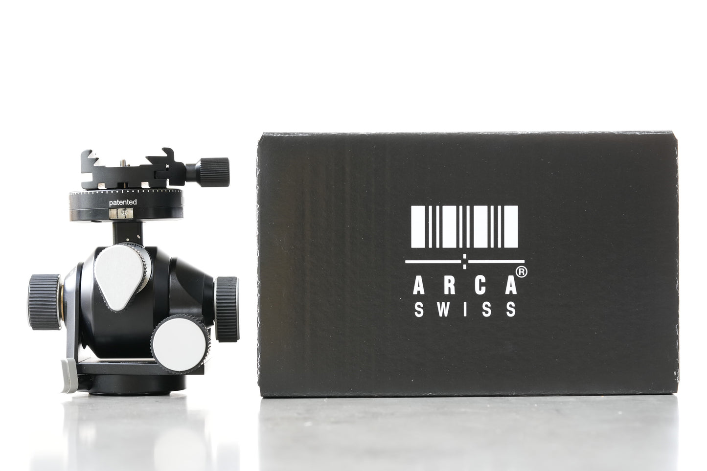 Arca Swiss D4 Geared Tripod Head with Classic Quickset Device